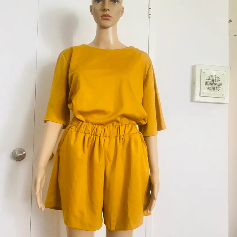 Trendy clothes for sale thumbnail
