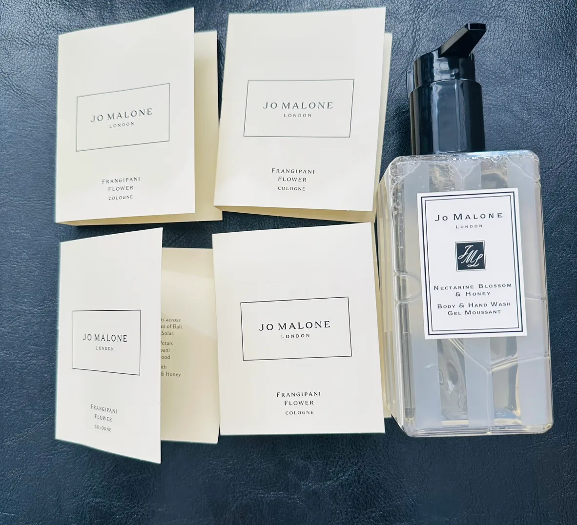 JO MALONE BODY & HAND WASH GEL, 250 ML - $50 image indicator(3)