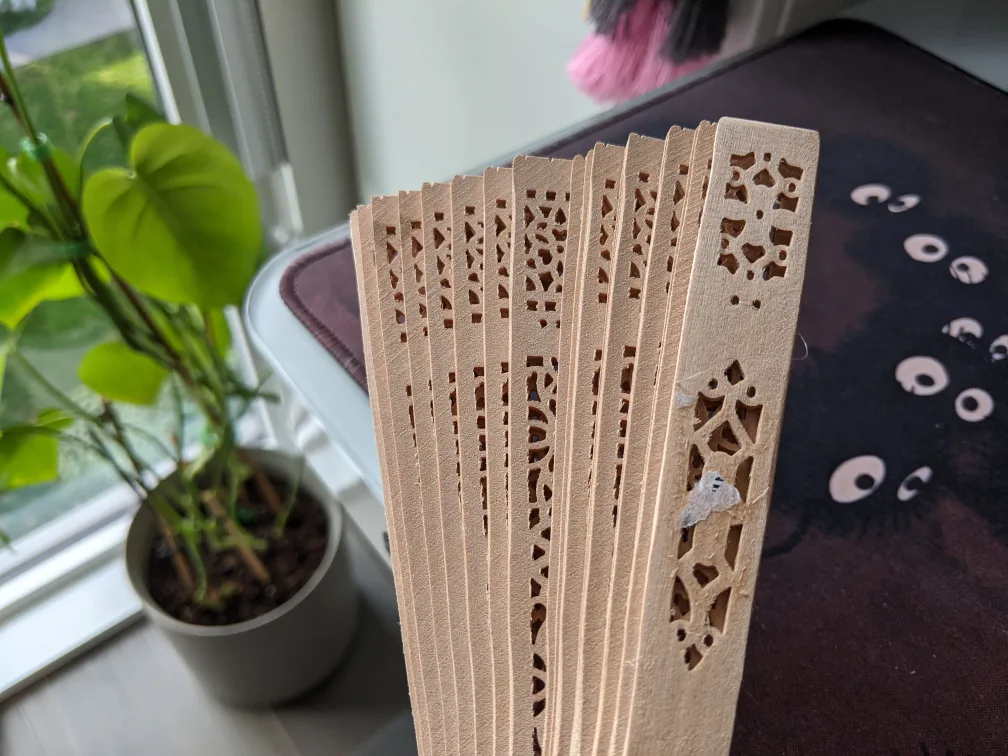 🧡 Wooden Hand Fan from Antigua image indicator(3)