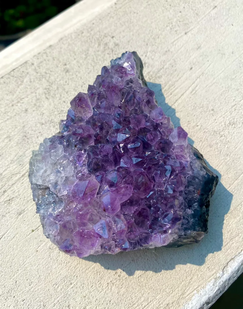 Amethyst Crystal Geode Cluster image indicator(6)