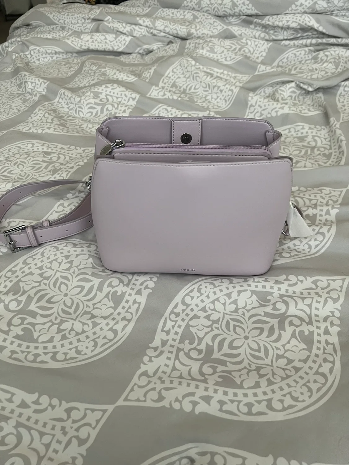 Riona Ariana Crossbody Bag image indicator(4)