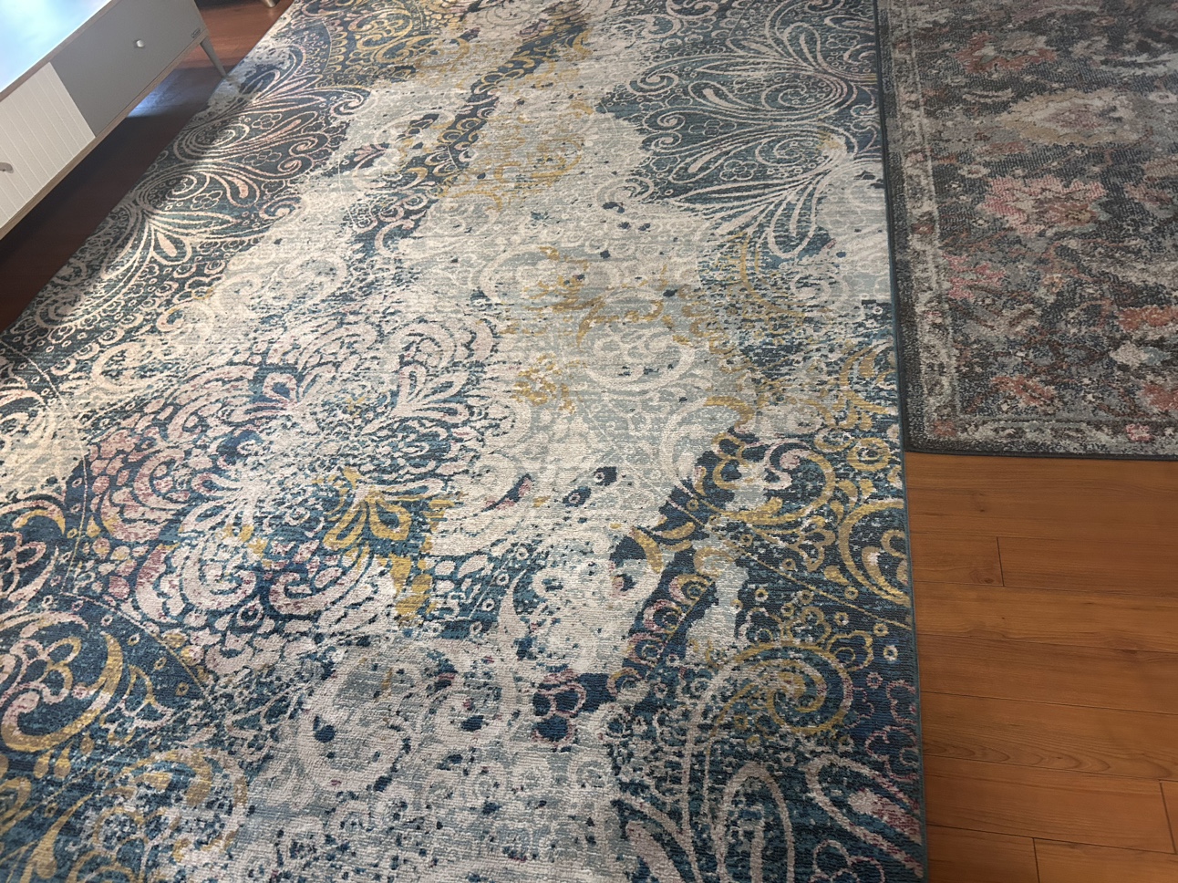 Large Area Rug - photo 2
