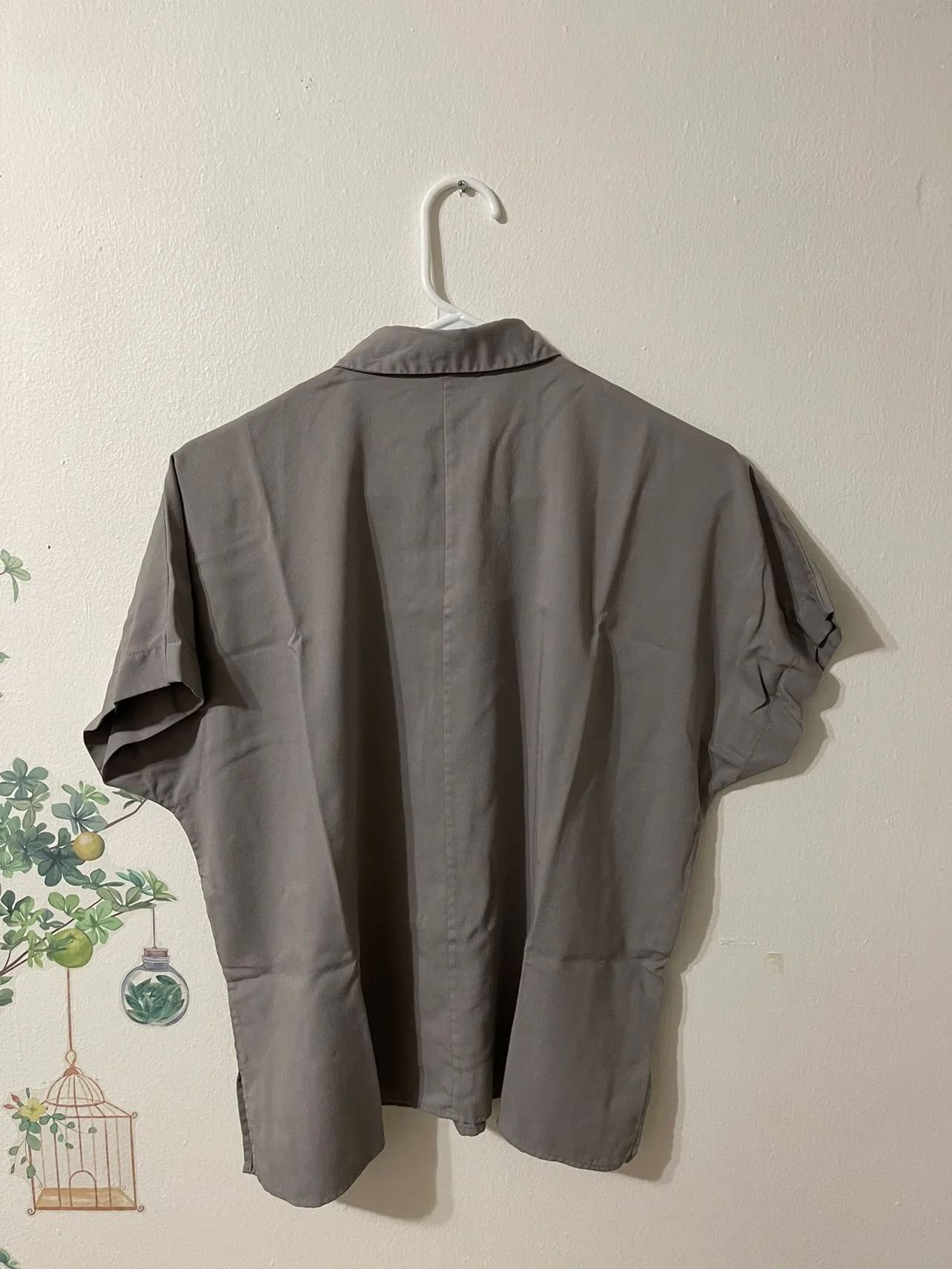 UNIQLO Grey Button Down Shirt image indicator(2)