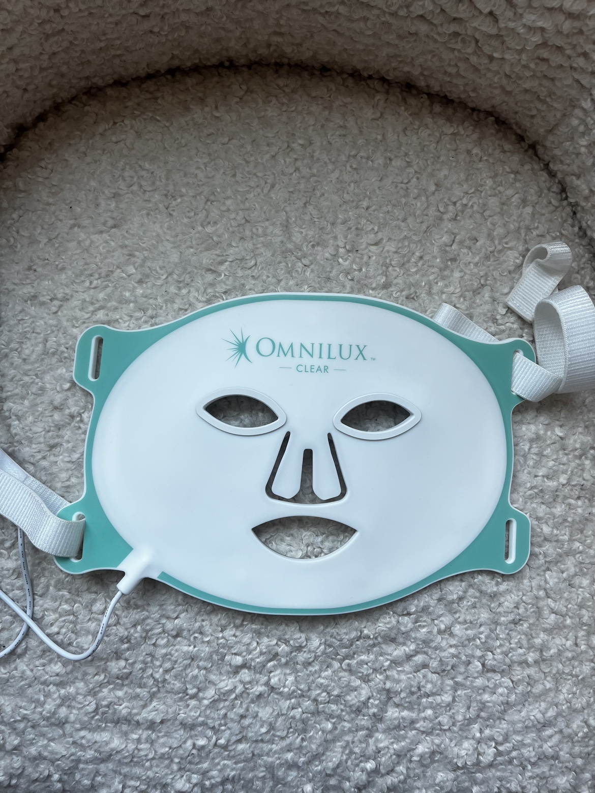 OmniLux Clear LED Light Therapy Mask