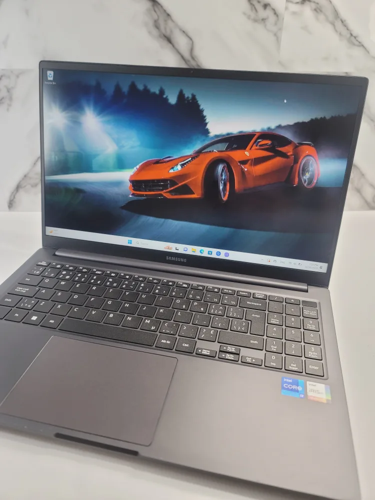 Samsung Notebook Corei7 12 generation image indicator(2)