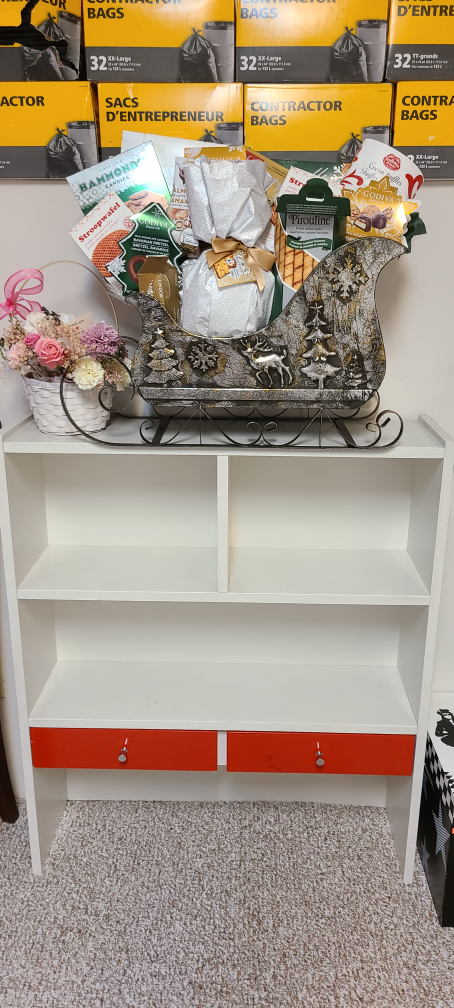 White Shelf Unit with Red Drawers - photo 2