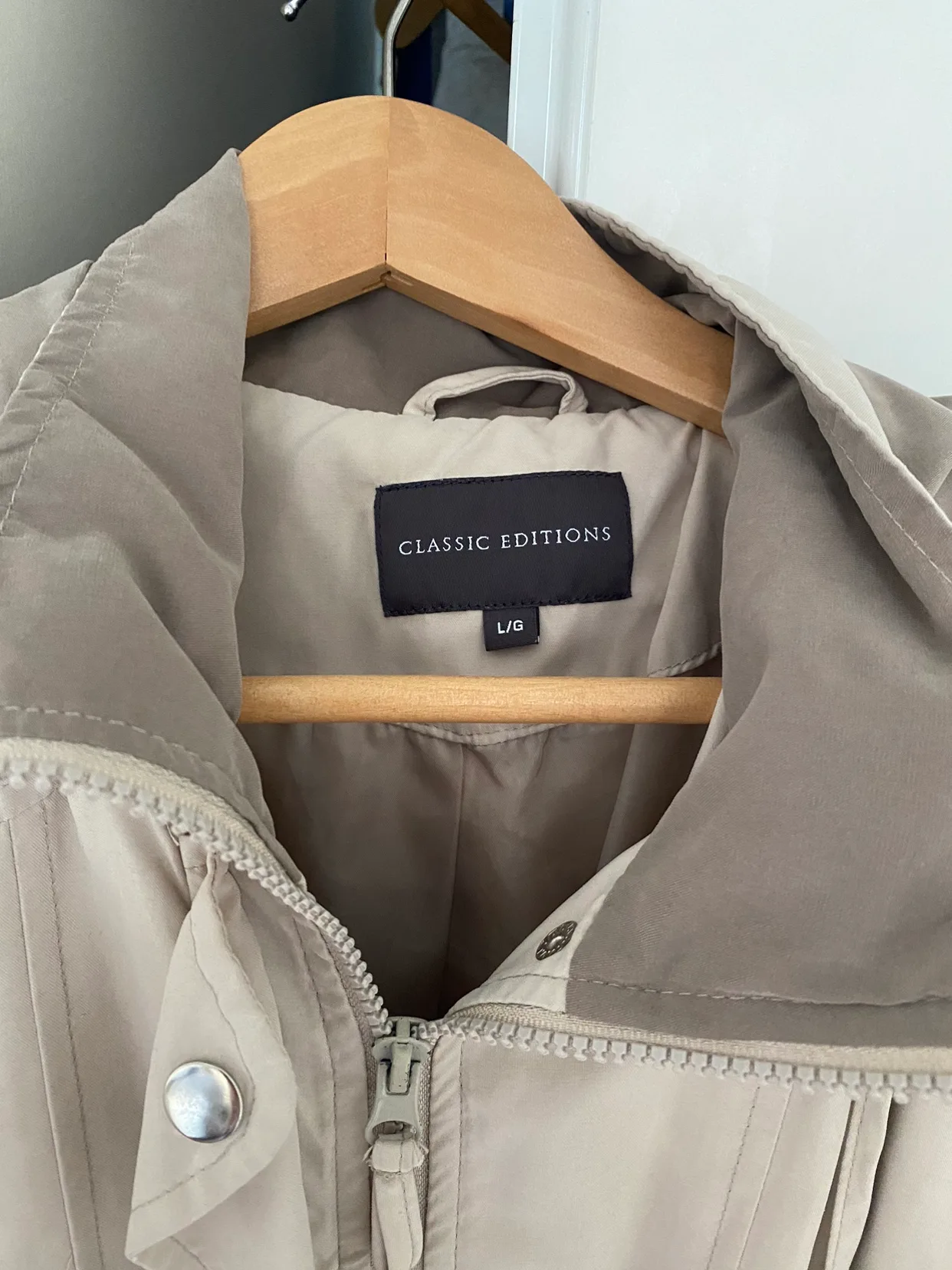 Classic Editions Light Jacket, L image indicator(2)