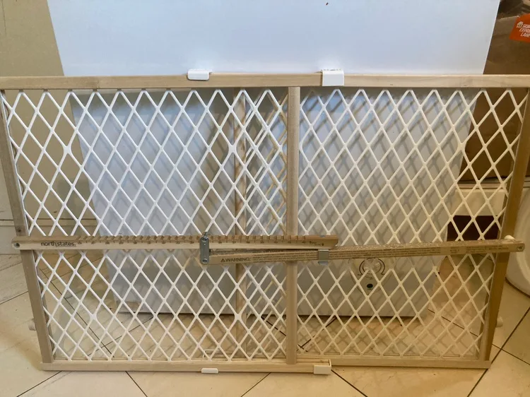 Northstates Doorway/Stairway Gate image indicator(2)