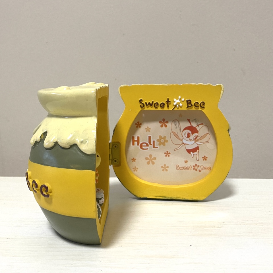Sweet Bee Figurine picture frame - photo 5