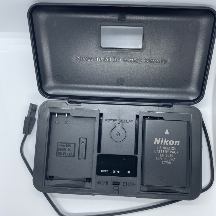 Nikon D3200 DSLR Camera with Lens and Accessories - photo 5