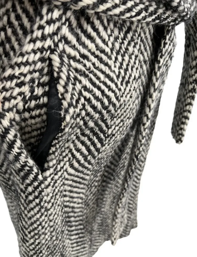 Escada Belted Mohair /Wool Blend Coat Size 46 US Large image indicator(7)