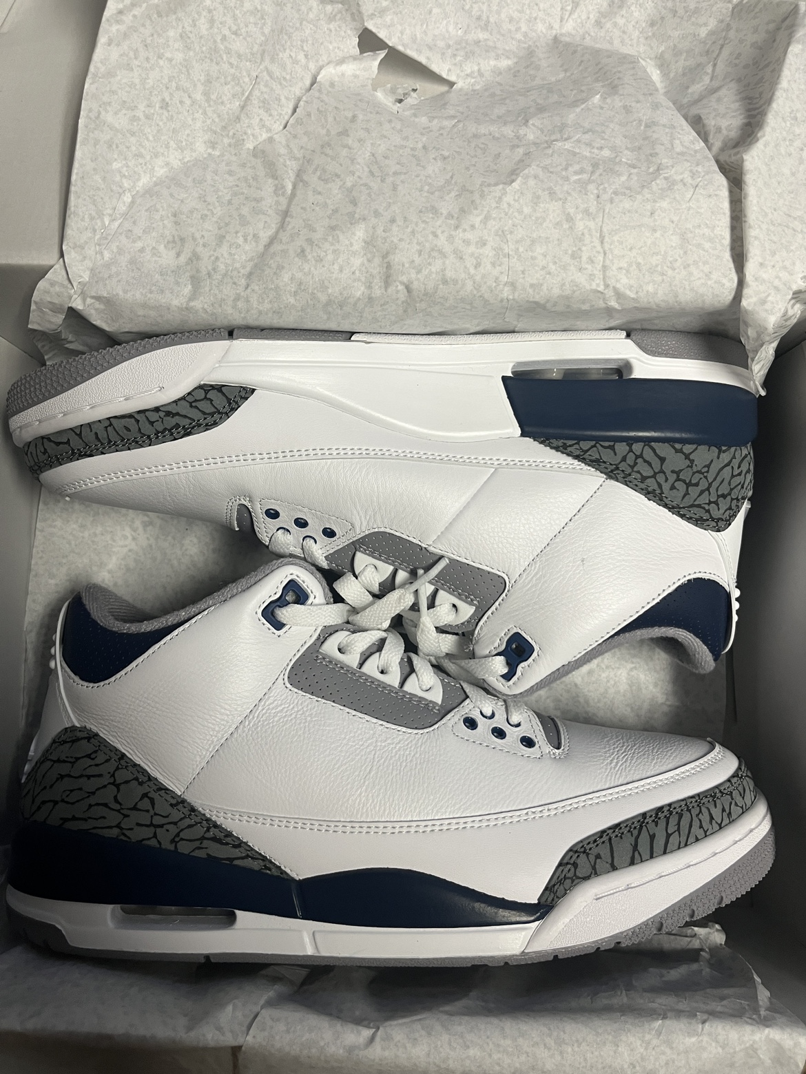 Jordan 3 Midnight Navy