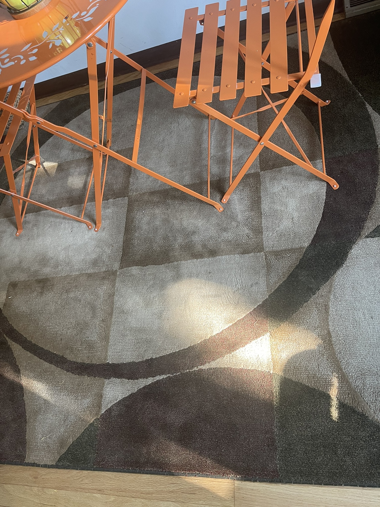 Geometric Area Rug  5’3”x 7’9”  check more pictures - photo 4