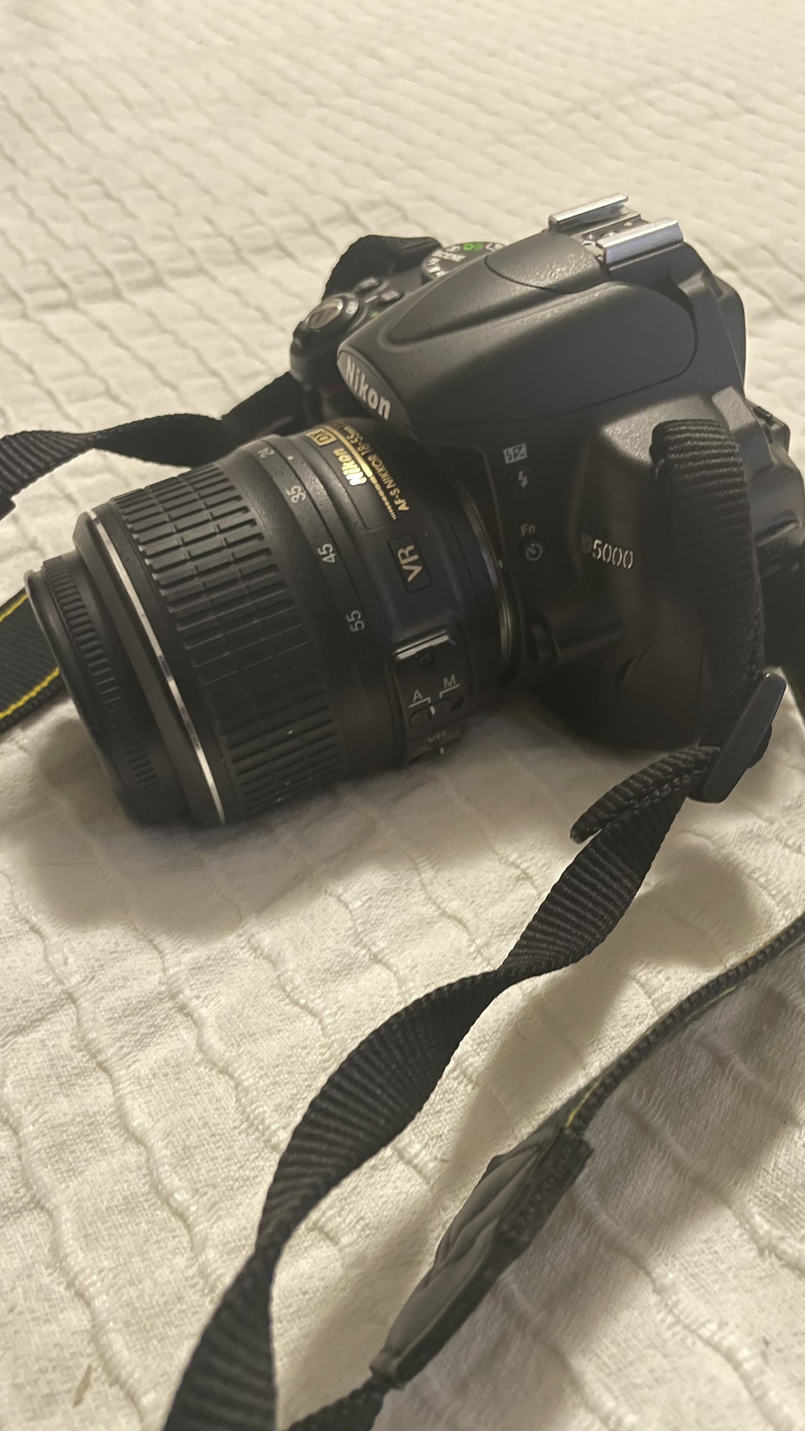 Nikon D5000 Camera with 18-55mm Lens, Charger & Accessories