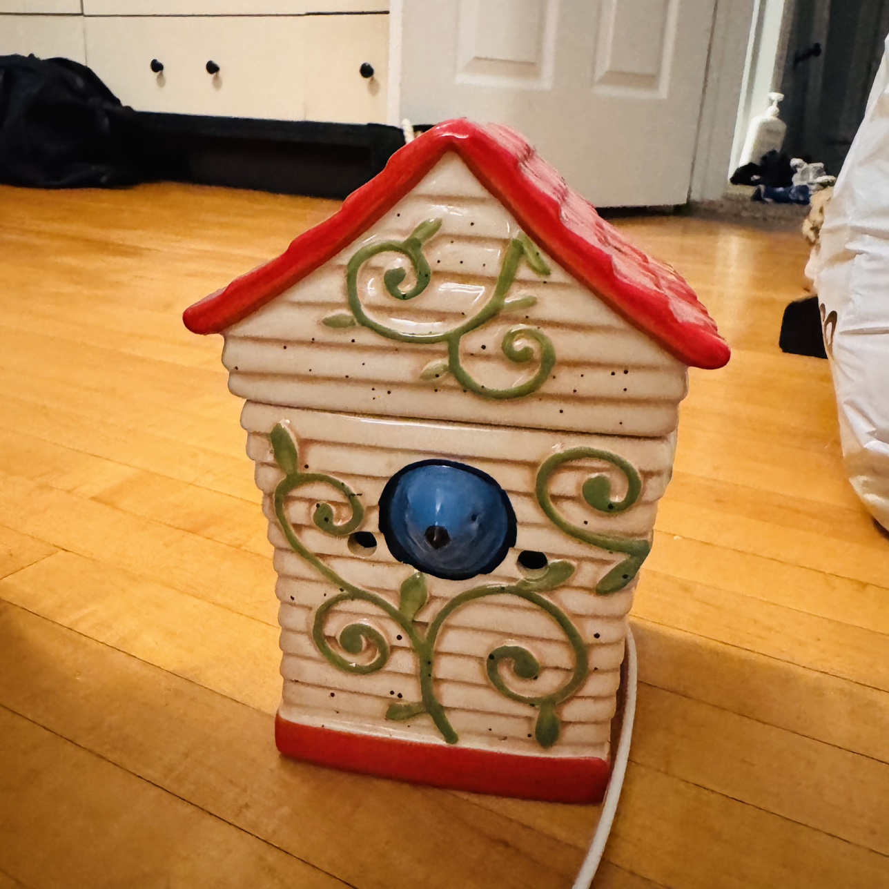 Scentsy Birdhouse Warmer