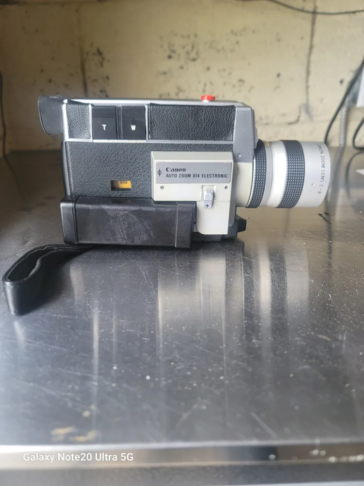 Canon Auto Zoom 814 Electronic Video Camera