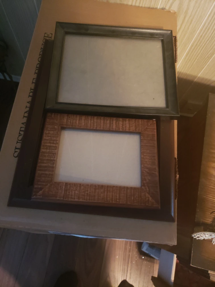 Picture Frames & Musical Instruments - photo 4