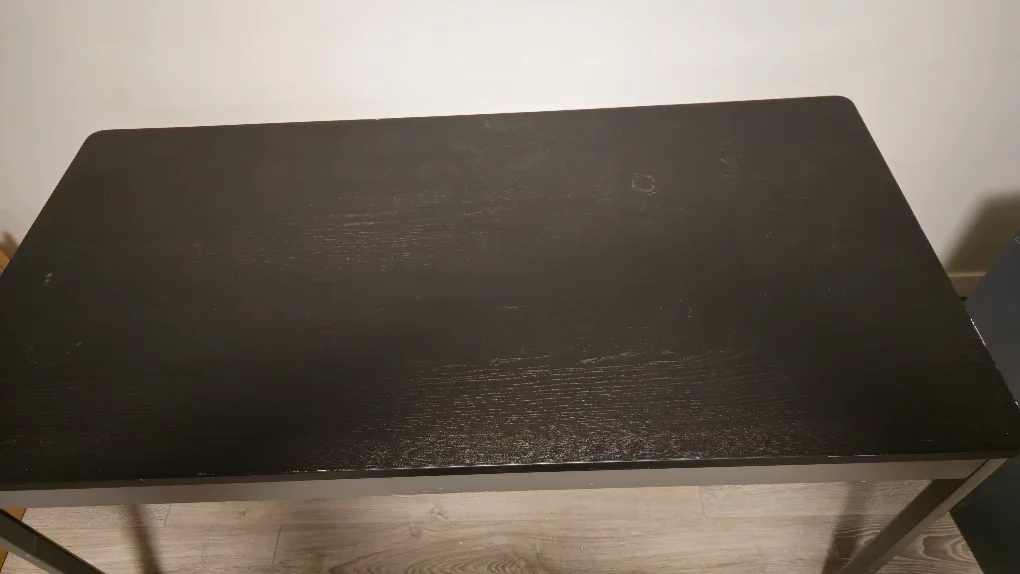 Black Desk from ikea image indicator(3)