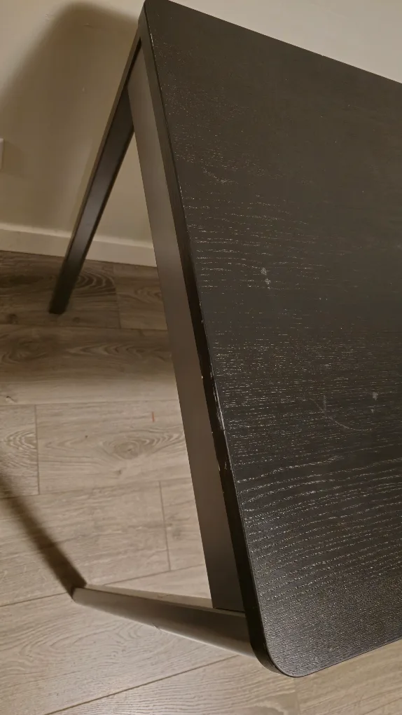 Black Desk from ikea image indicator(4)