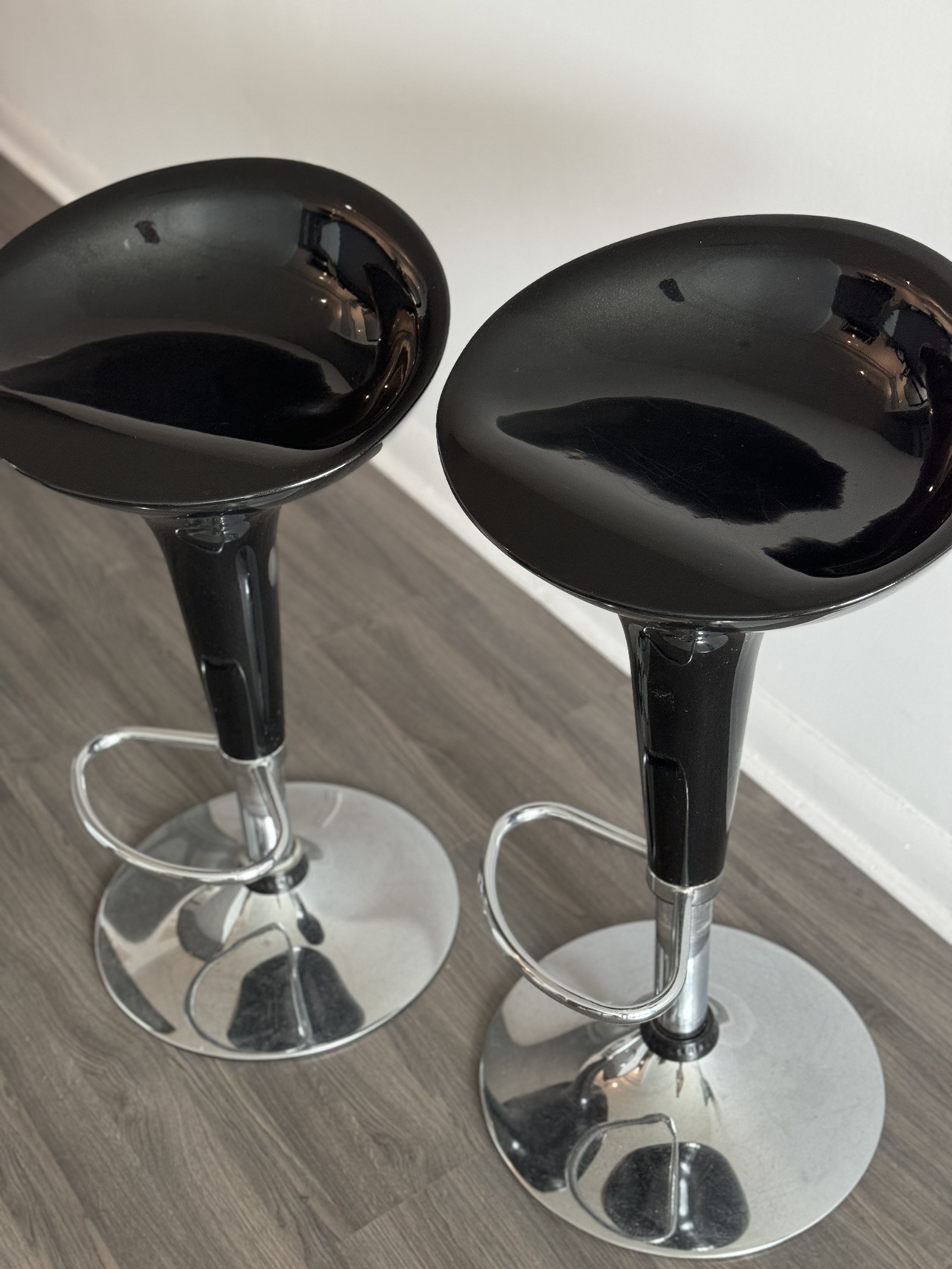 Black Bar Stools 2 pieces - photo 3