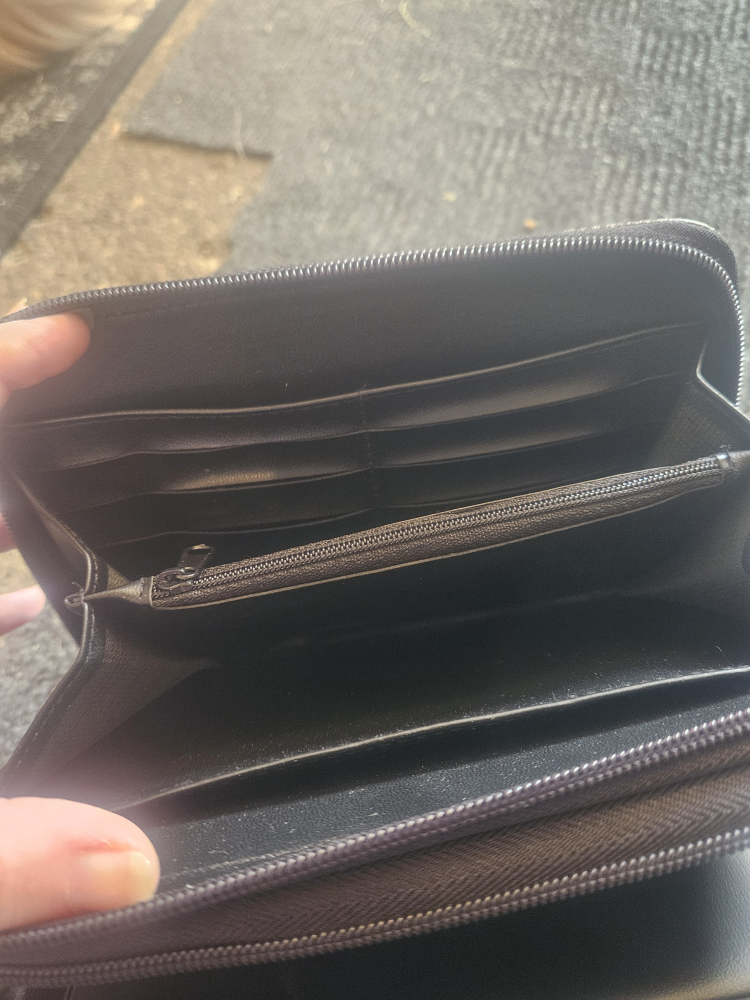 Brown Leather Zip Around Wallet/agenda - photo 3