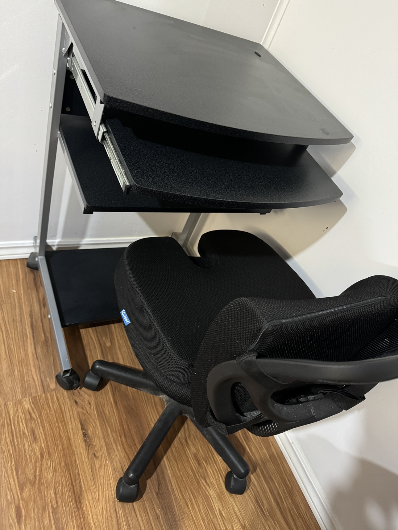 Computer table and chair