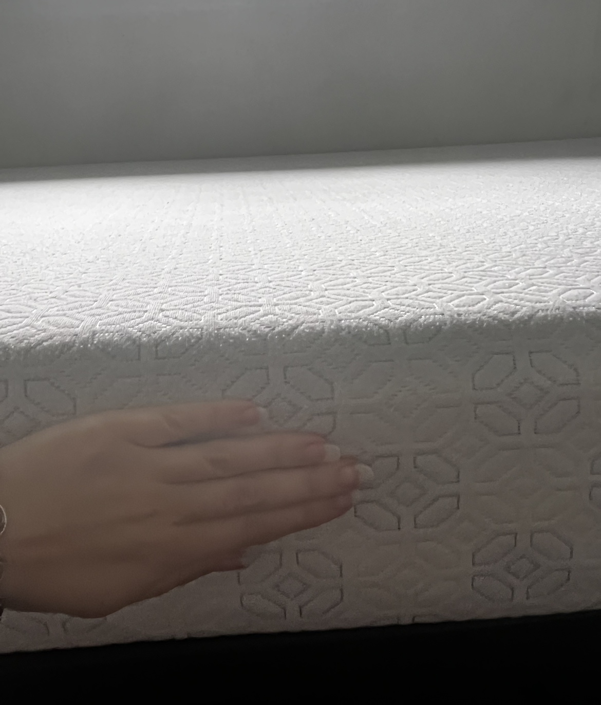 Brand new Twin bed frame and memory foam mattress - photo 3
