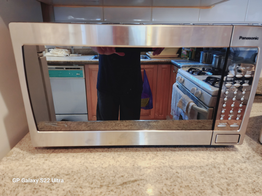 Panasonic Genius Microwave - photo 2
