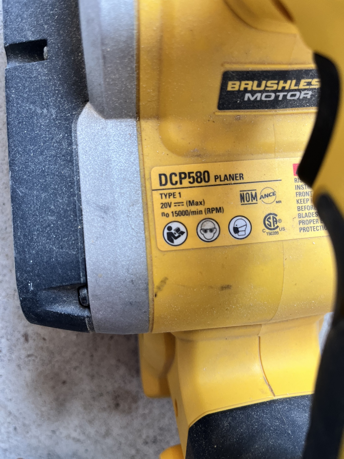 DeWalt 20V MAX Cordless Brushless 3-1/4-Inch Planer (Tool-Only) - photo 2