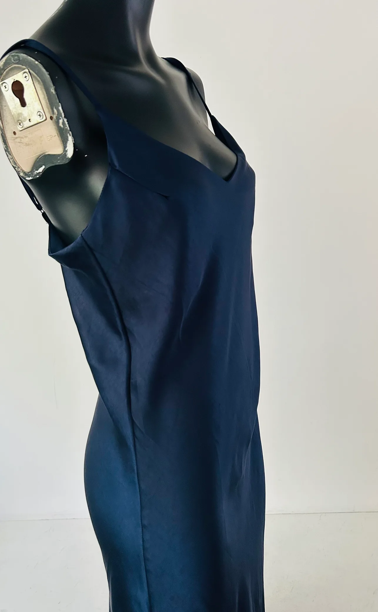 New with tags Oak+Fort slip dress size medium image indicator(6)