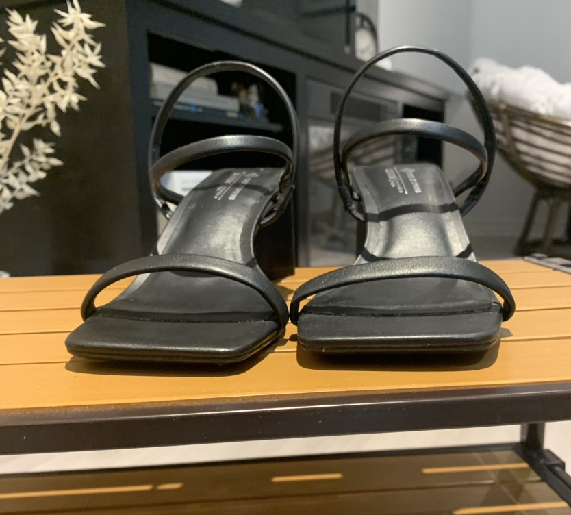 Black Block Heel Sandals - photo 2