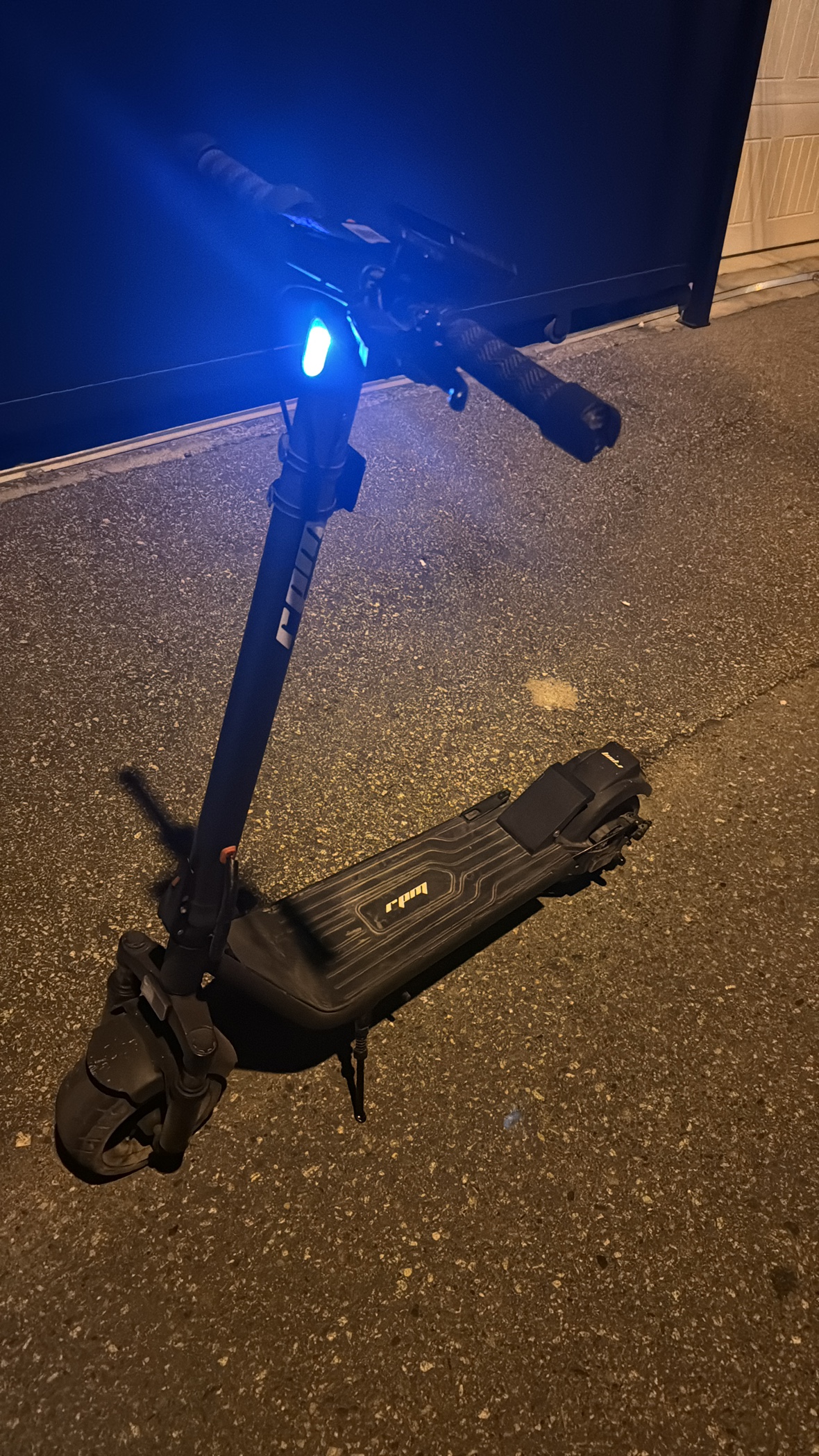 E-scooter - photo 5