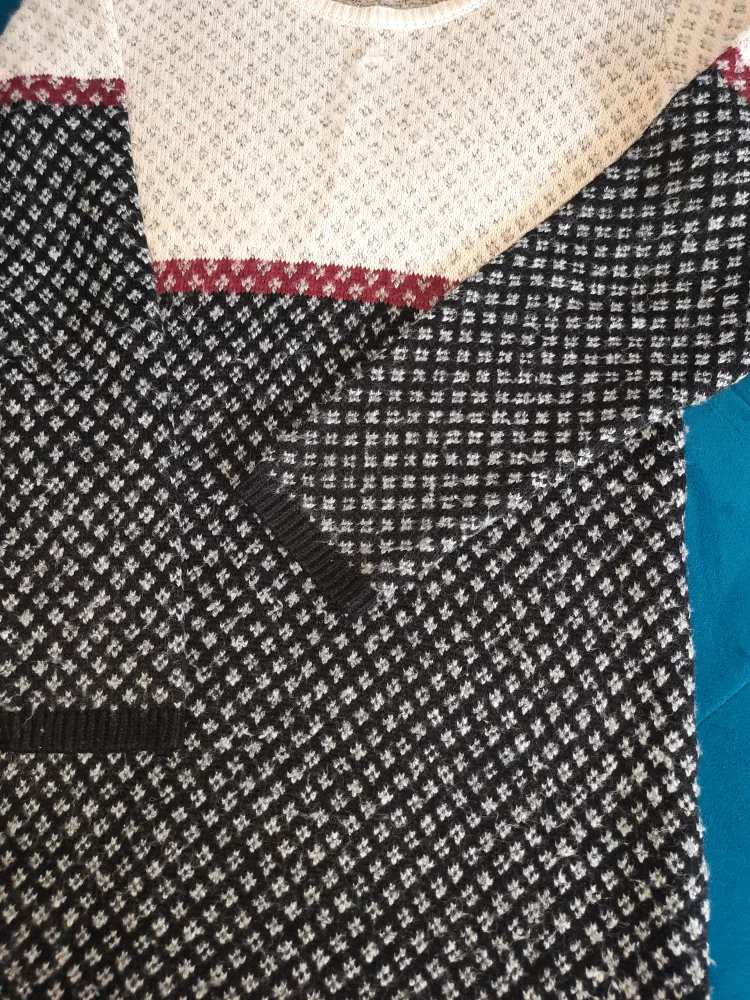 Striped Sweater Dress image indicator(5)