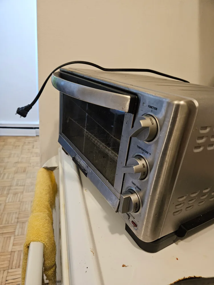 Oster Toaster Oven thumbnail