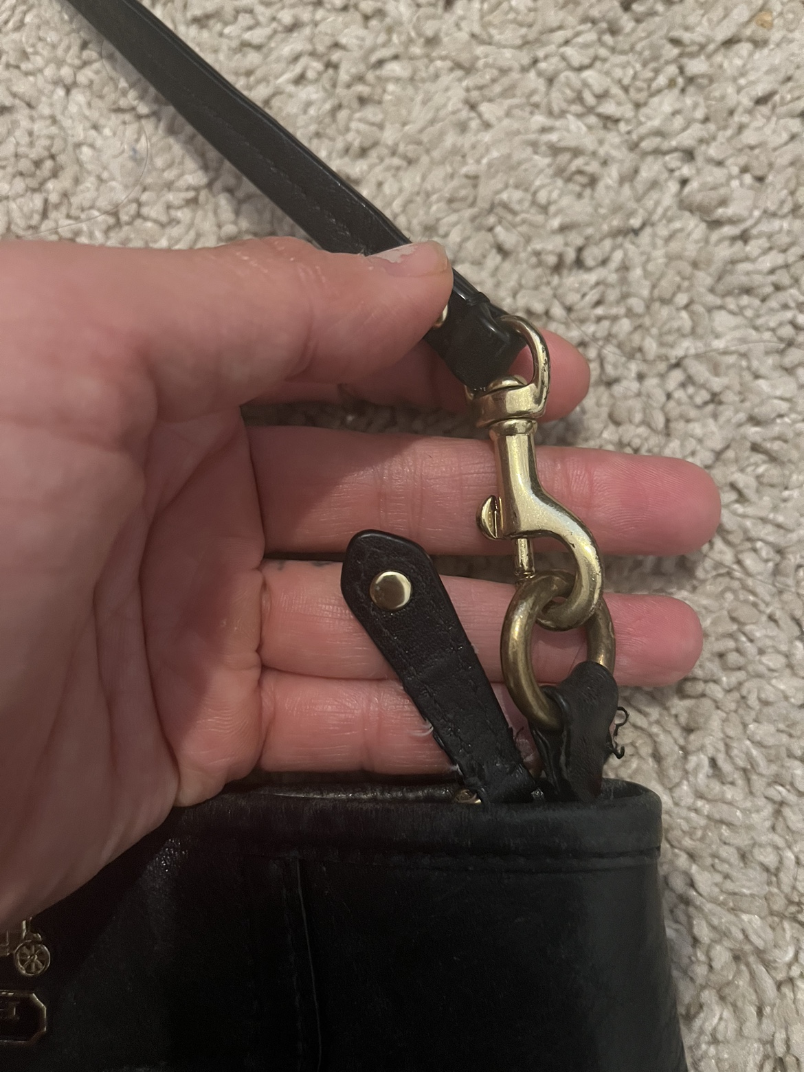 Well loved Coach wristlet - photo 2