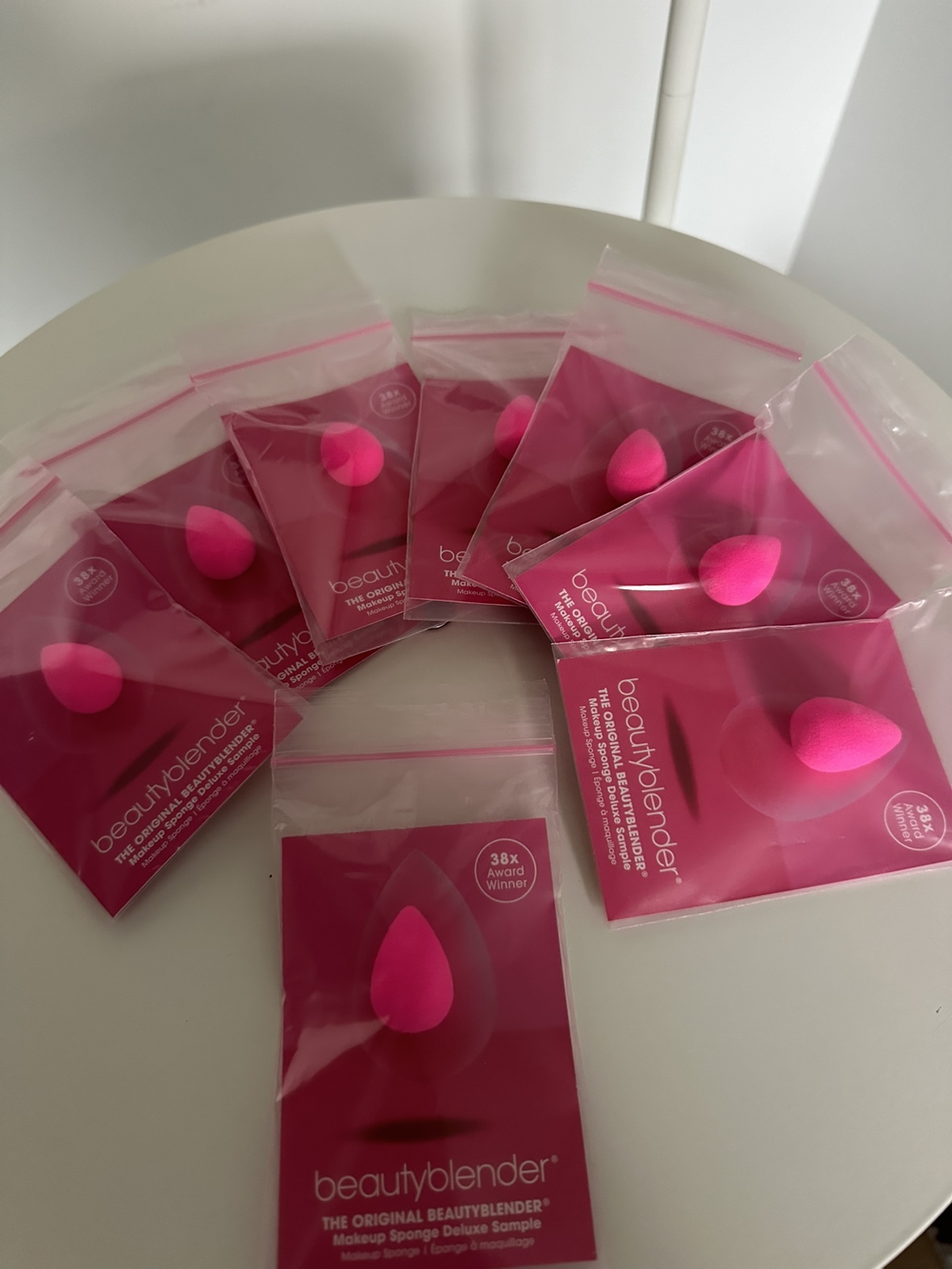 Beautyblender Makeup Sponge mini - photo 2