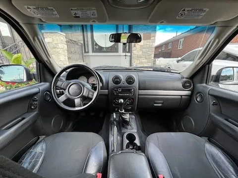 urgent sale: 2002 Jeep Liberty image indicator(3)