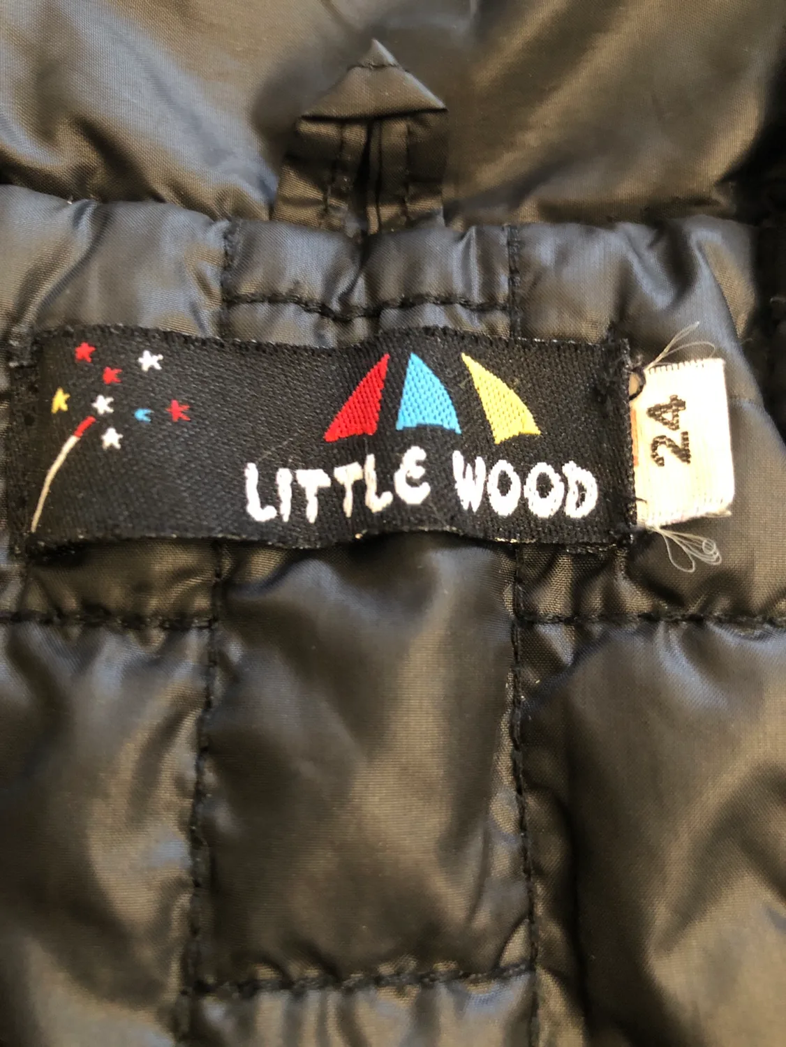 Little Wood Black Vest image indicator(2)