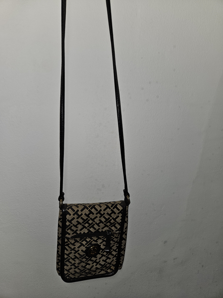 Tommy Hilfiger Crossbody Bag - photo 3