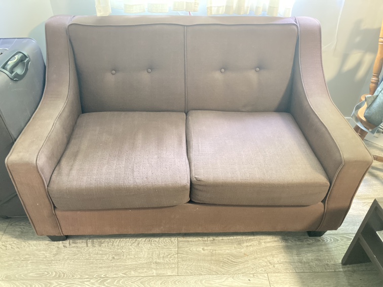 Sofa and Table - photo 4