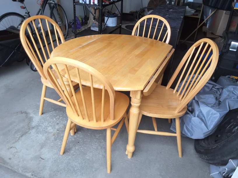 4 Piece Round Table and Chair Set image indicator(2)