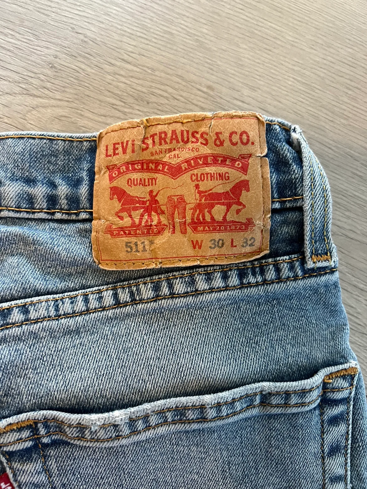 Levi's 511 Slim Fit Jeans for men 32/30 image indicator(3)