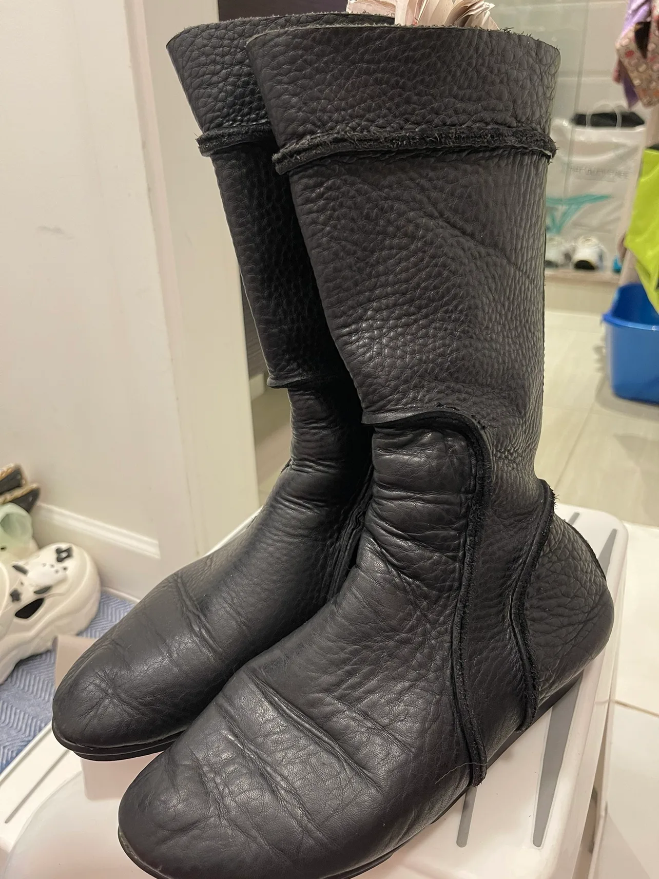 Black Leather Boots women size 9.5 thumbnail