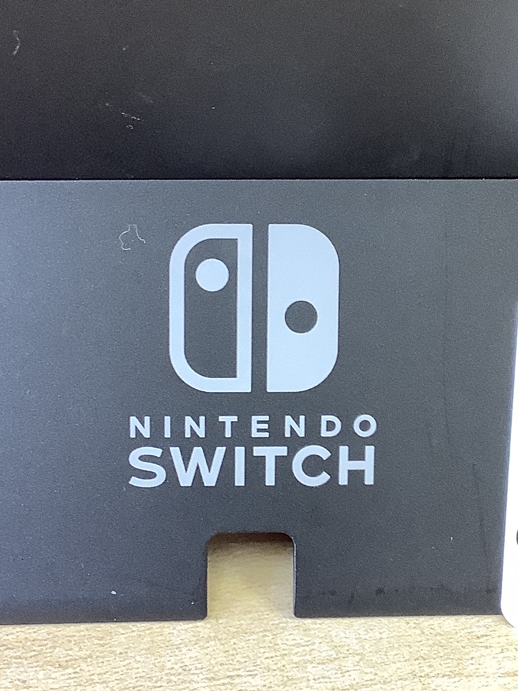 Nintendo Switch (Oled) - photo 2