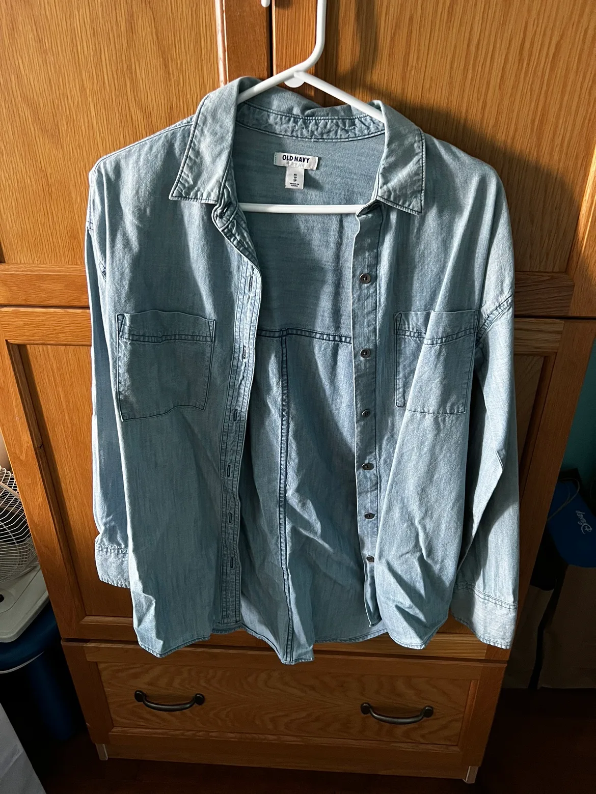 4 Button Up Shirts image indicator(7)