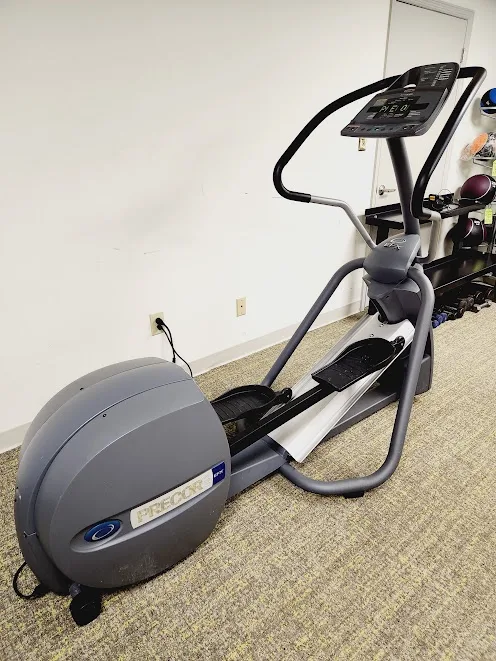 Precor EFX 5.23 Elliptical thumbnail