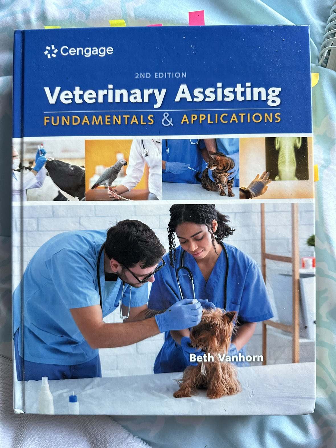 Veterinary Assisting book fundamentals and applications