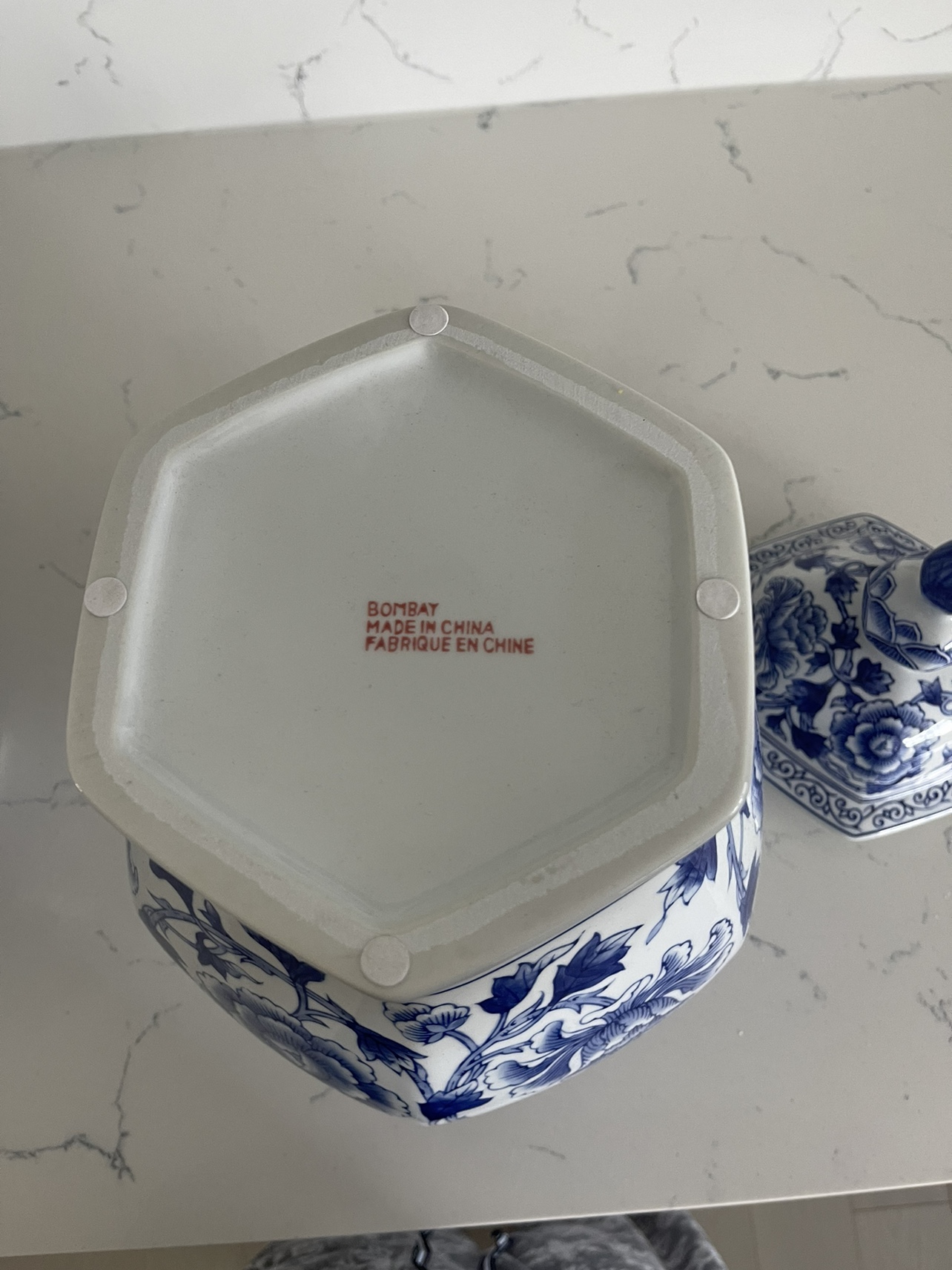 Blue and White Porcelain Vases - photo 5