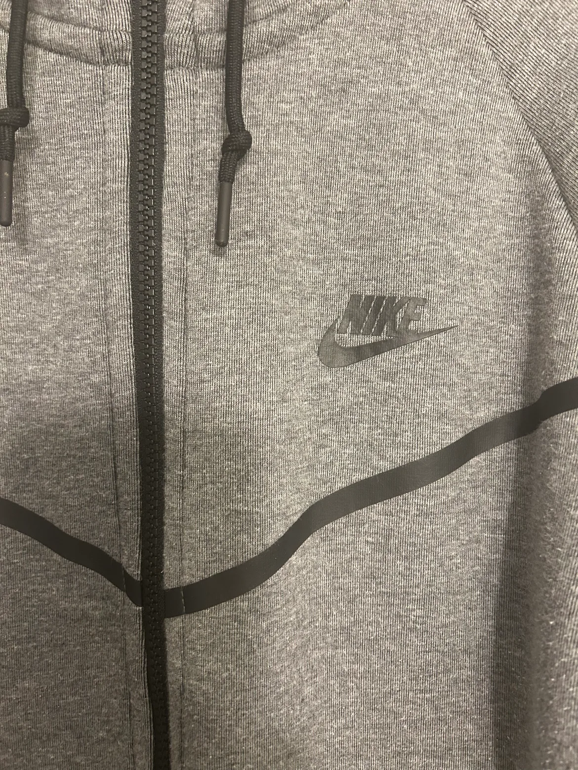 Nike Tech Fleece Hoodie image indicator(2)