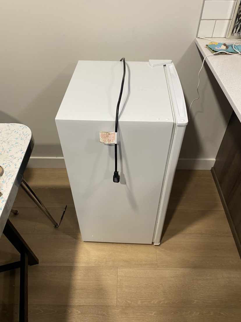 Master Chef Mini Fridge - photo 4